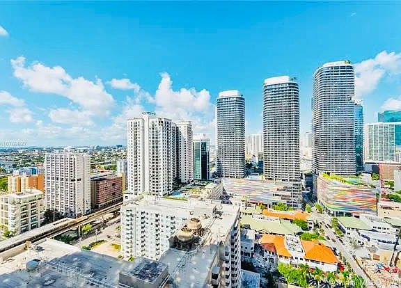 3rd image of 1100 S Miami Ave #2324