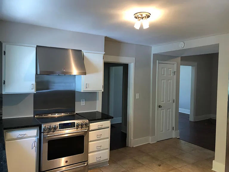 75 N Auburndale St — Photo 10