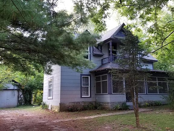 4th image of 505 W Maud Ave