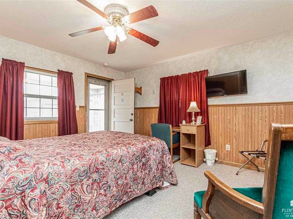 112 W 7th St, Washington, KS 66968