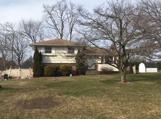 31 Terrace Ave, Nanuet, NY 10954