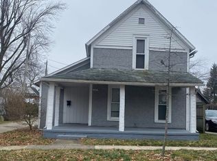 407 N Lake St, Syracuse, IN 46567