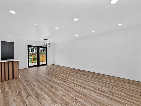 5th image of 2650 Valley Trails Dr