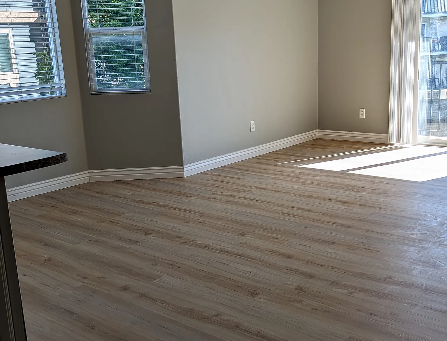 3 bed, 1247 sqft, $2,249 — Photo 4