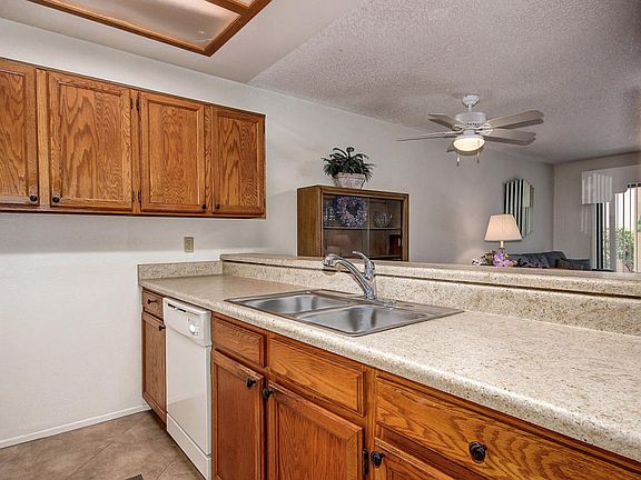 4th image of 7803 E Park View Dr