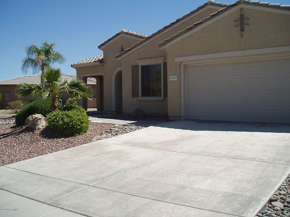 1st image of 17717 W Parra Dr