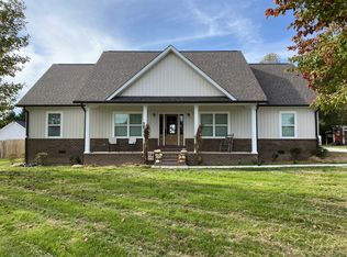 14 Avery Ct, Manchester, TN 37355
