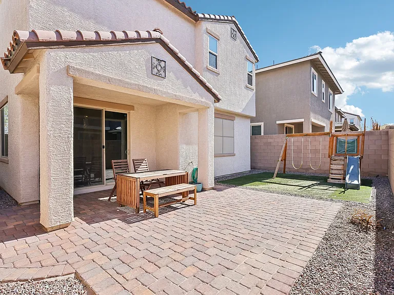 457 Cornelius Kelly Ave — Photo 49