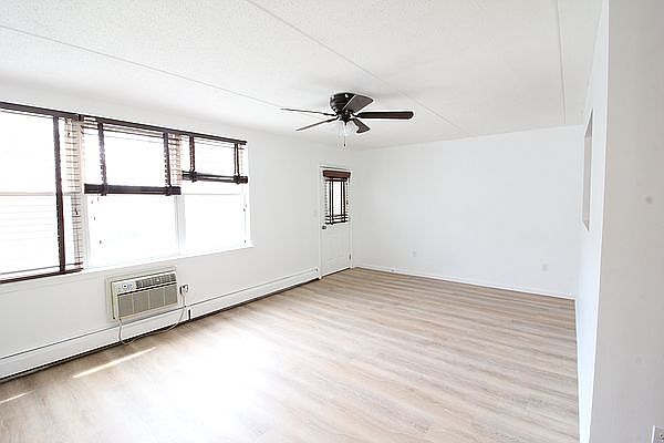 1st image of 28 Forrest St Floor 1