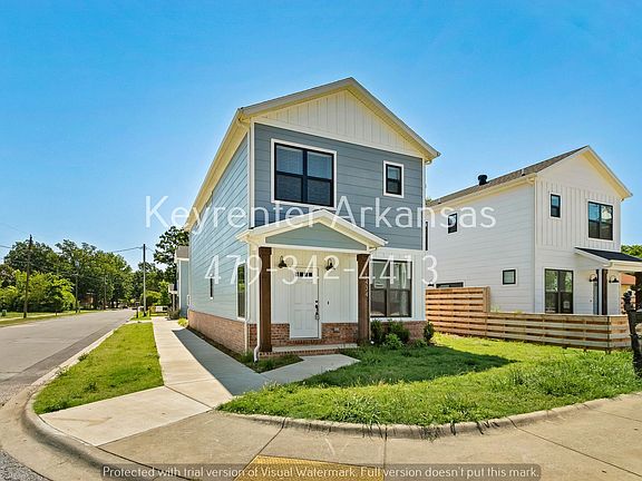 3rd image of 1434 N Oakland Ave