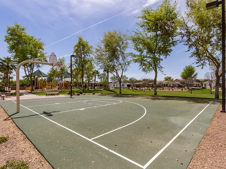 1140 W Whistling Thorn Ave — Photo 19