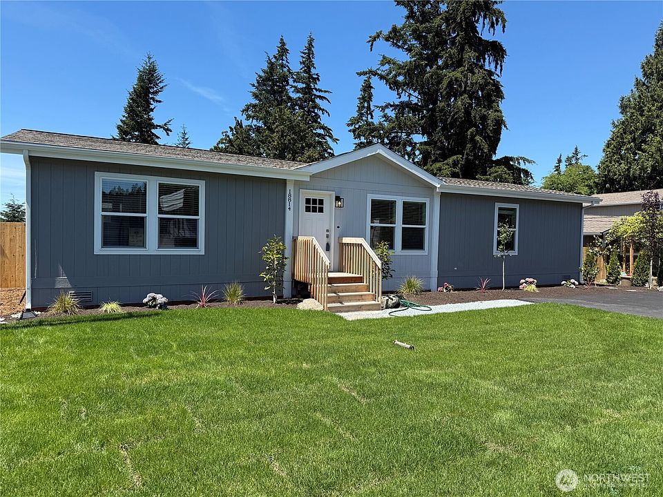 1st image of 18814 94th Drive NW
