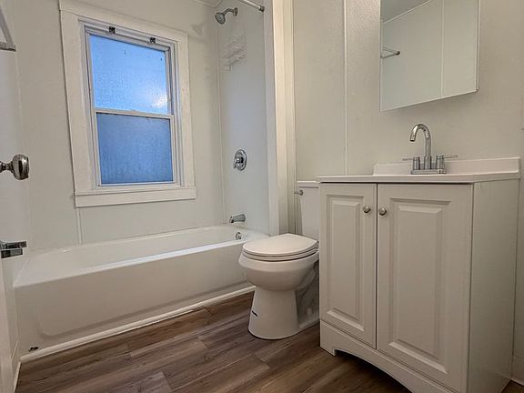 4th image of 457 E 148th St #1