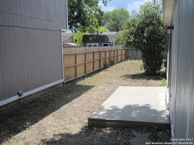 1st image of 6361 Village Clf
