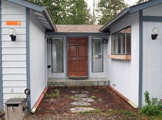31 Rainier Ln, Port Ludlow, WA 98365