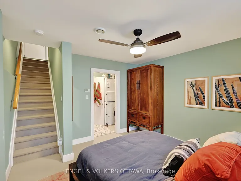 144 Evelyn Ave — Photo 35