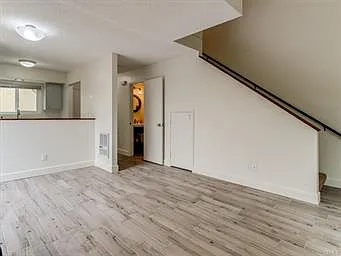1201 Santa Ynez Ave #E — Photo 10