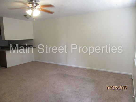 2nd image of 9305 Mabel St