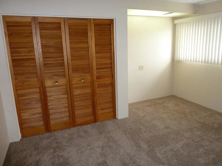 132 Marsh Dr — Photo 4
