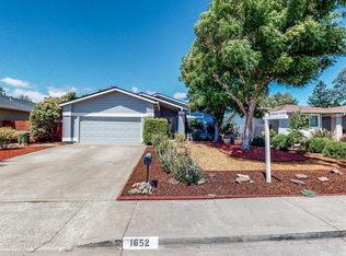 1652 Calle Ranchero, Petaluma, CA