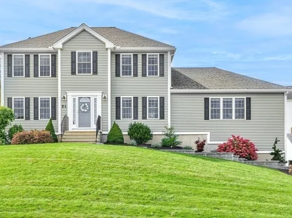 51 Woodside Ave, Rutland, MA 01543
