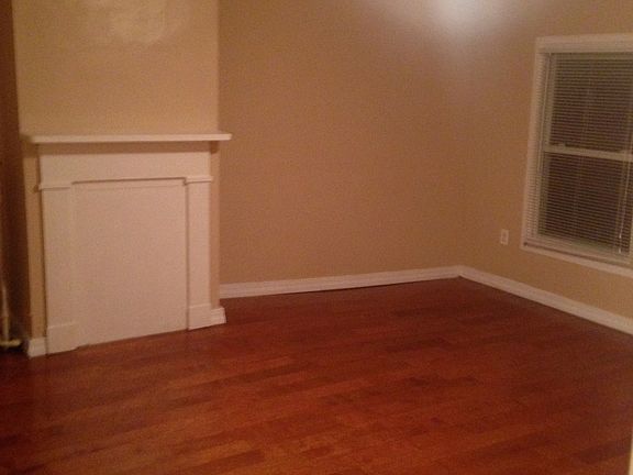3rd image of 943 Bedford Ave