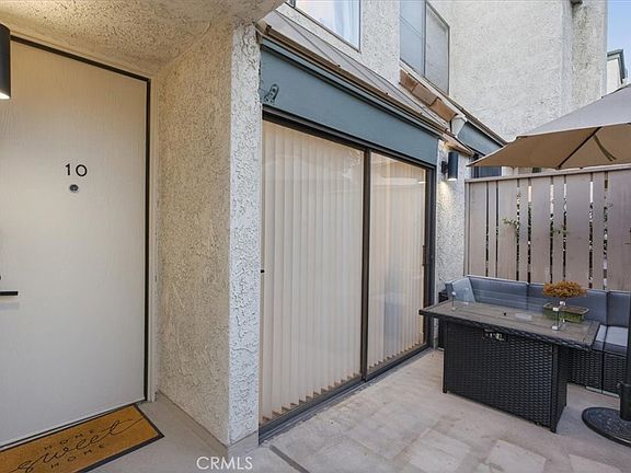 3rd image of 1734 N Verdugo Rd APT 10
