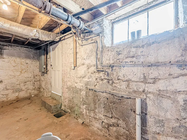 35-web-or-mls-N Decatur Rd-29_03072025