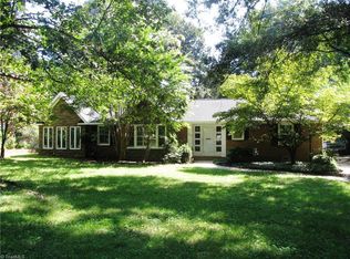 943 Oaklawn Ave, Winston Salem, NC 27104