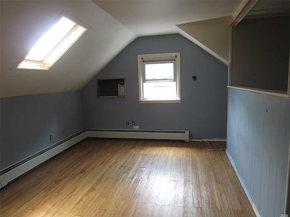 2nd image of 7 Somerset St
