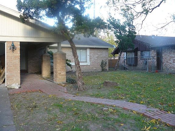 3rd image of 7846 Martin Wood Ln