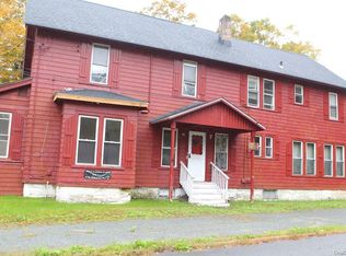 10 Church St, Roscoe, NY 12776