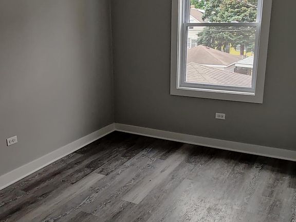 5th image of 2858 W Lotus Ave #1