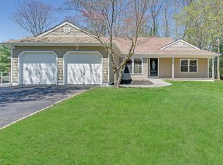 340 Concord Dr, Freehold, NJ 07728