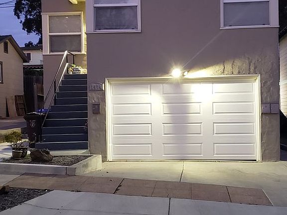 2nd image of 1414 Santa Clara St APT C