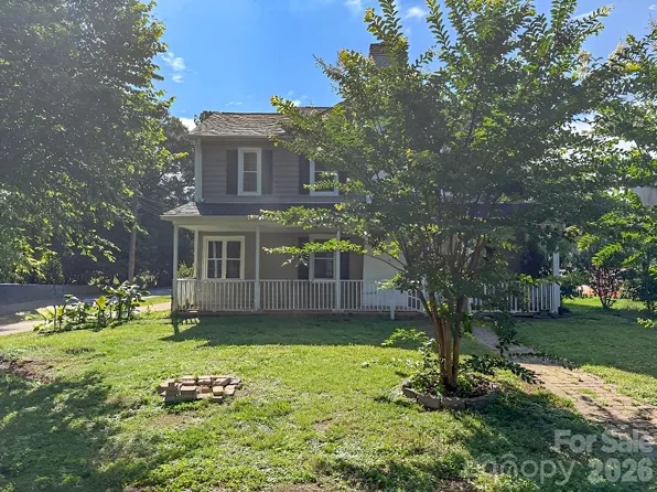 210 Oakdale St, Gastonia, NC 28054