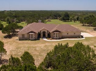 132 Stable Oaks Dr, Liberty Hill, TX 78642