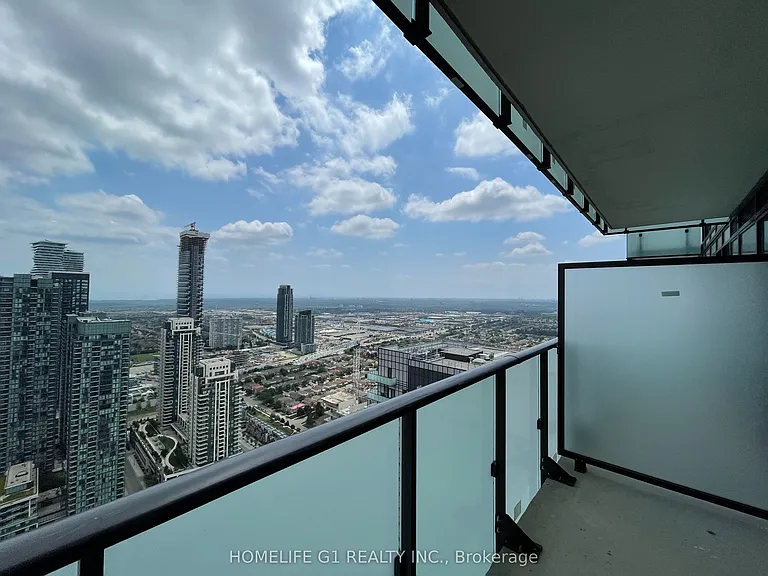 430 Square One Dr #4504 — Photo 11