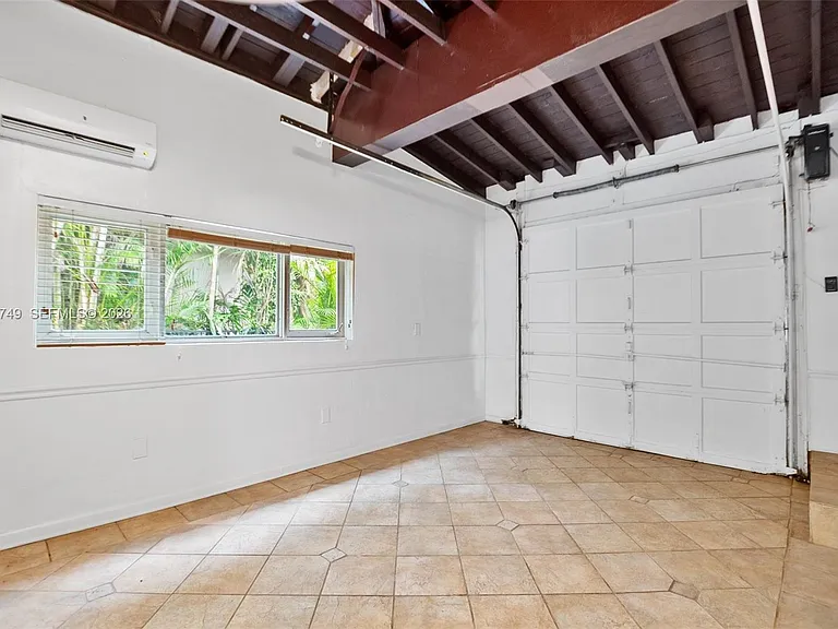 1808 Granada Blvd — Photo 29