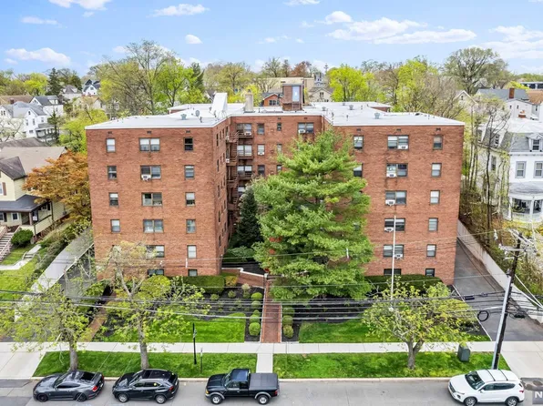 130 Orient Way APT 5H, Rutherford, NJ 07070