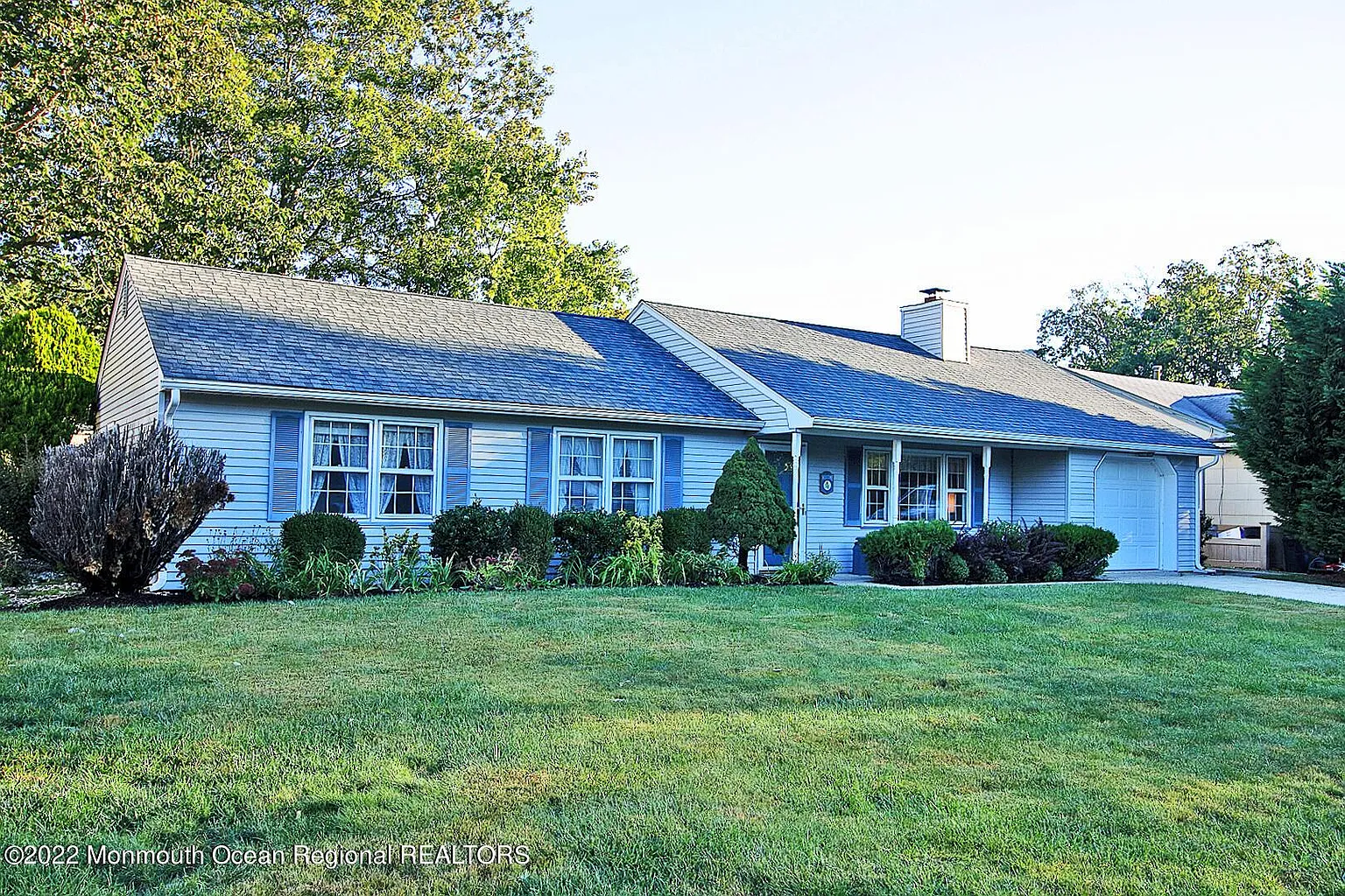 414 Brentwood Pl photo 1