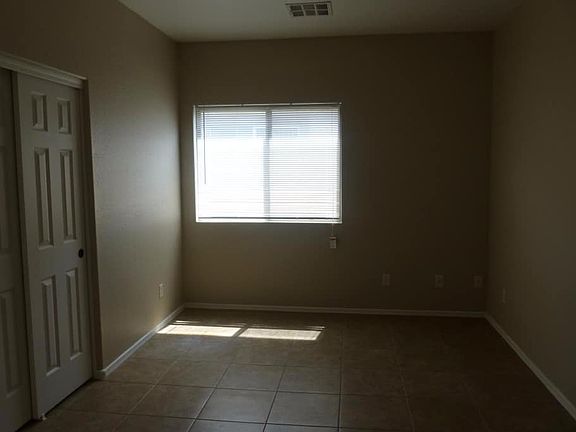 4th image of 3708 S 92nd Ln