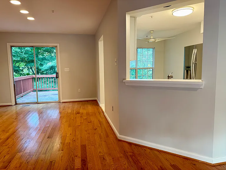 10853 Sherwood Hill Rd — Photo 5