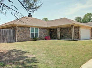 2605 S 96th Ct E, Tulsa, OK 74129