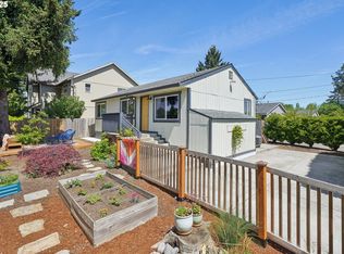 9705 SE Duke St, Portland, OR