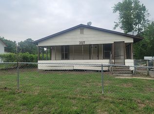 307 Duffee Ave, Eufaula, OK 74432