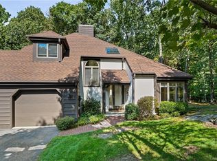 3 Cotswold Dr, North Salem, NY 10560