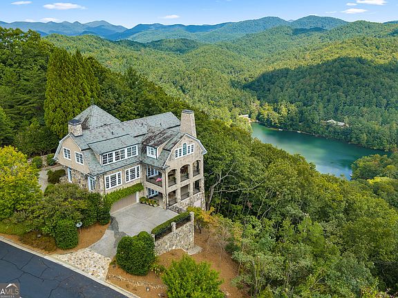 2nd image of 630 Waterfall Dr