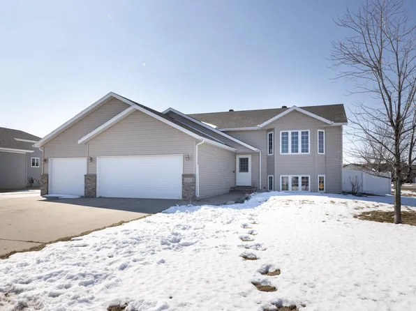 1101 4th Ave NE, Dilworth, MN 56529