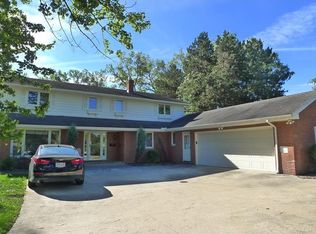 24604 Letchworth Rd, Beachwood, OH 44122